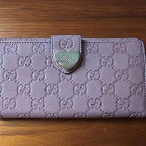 Authentic Vintage Gucci Wallet